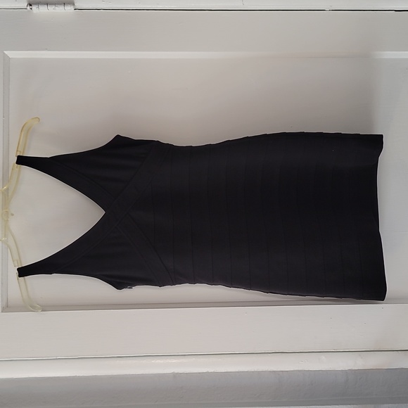 Little Black Dress - Picture 3 of 7